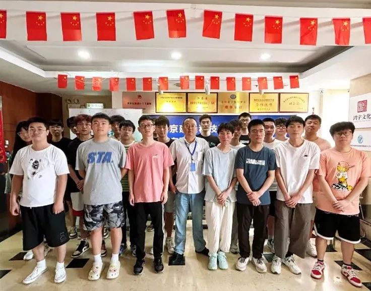 近期結(jié)班留影 | 百尺竿頭，更進(jìn)一步，加